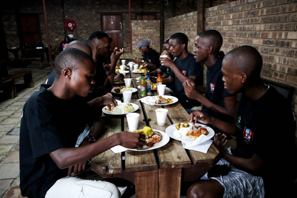 WhatsApp Image 2024-11-11 at 09.02.04 WhatsApp Image 2024-11-11 at 09.02.04